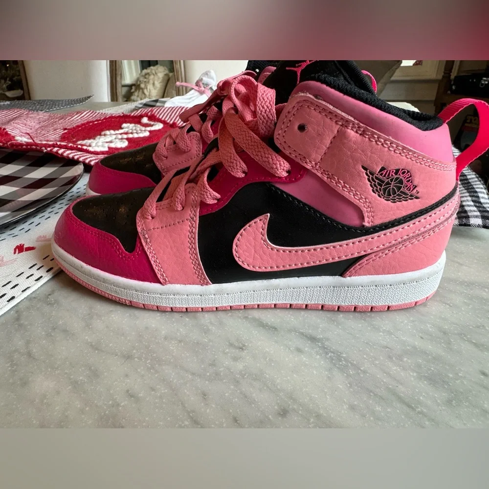 Nike Kids Pink and Black Mid-Top Sneakers